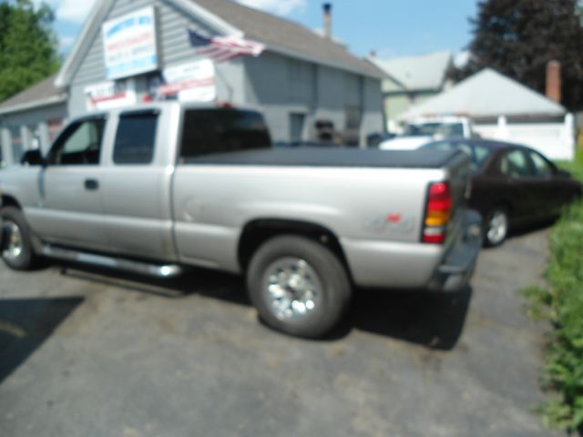 GMC Sierra 1500 2005 photo 1