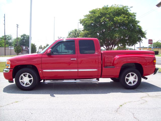 GMC Sierra 1500 2005 photo 12