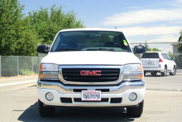 GMC Sierra 1500 2005 photo 1