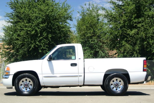 GMC Sierra 1500 2005 photo 3