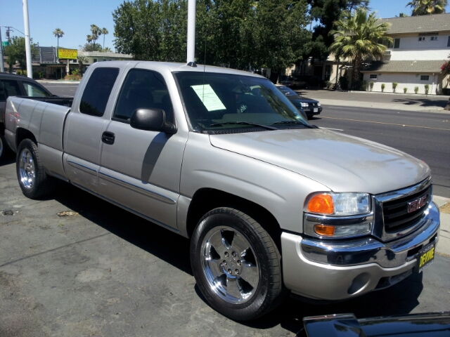 GMC Sierra 1500 Lsall Wheeldrive Pickup Truck