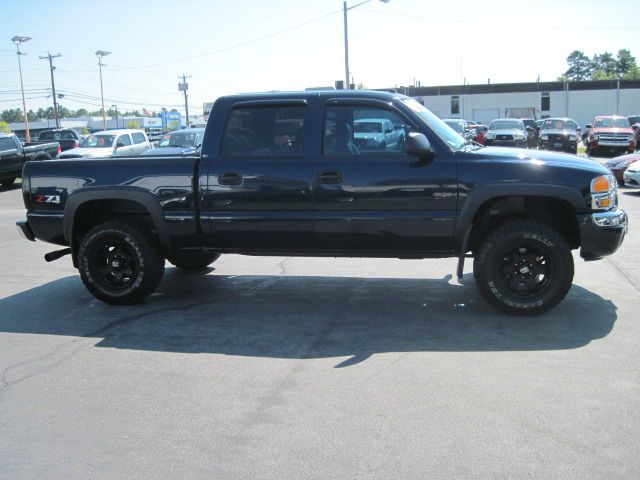 GMC Sierra 1500 2005 photo 2