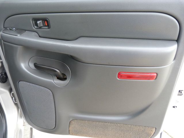 GMC Sierra 1500 2005 photo 11