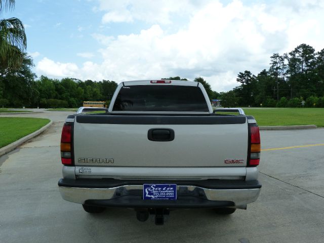 GMC Sierra 1500 2005 photo 13