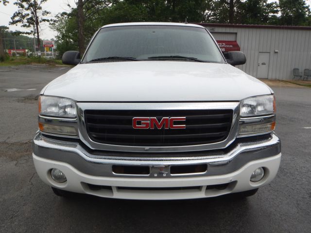 GMC Sierra 1500 2006 photo 13