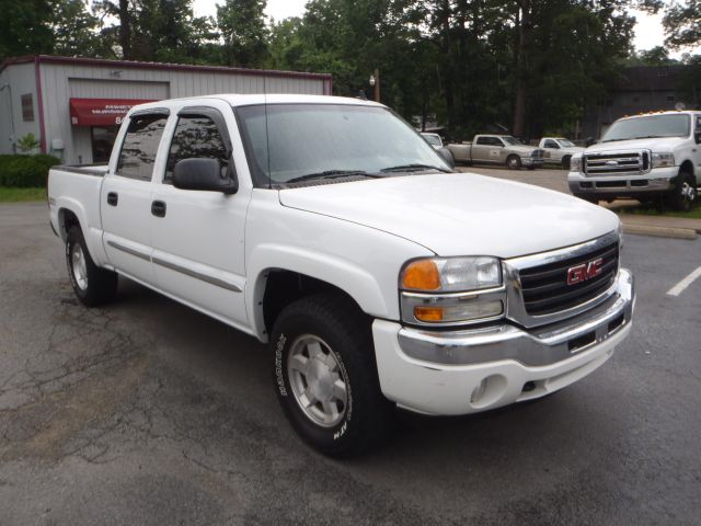 GMC Sierra 1500 2006 photo 14