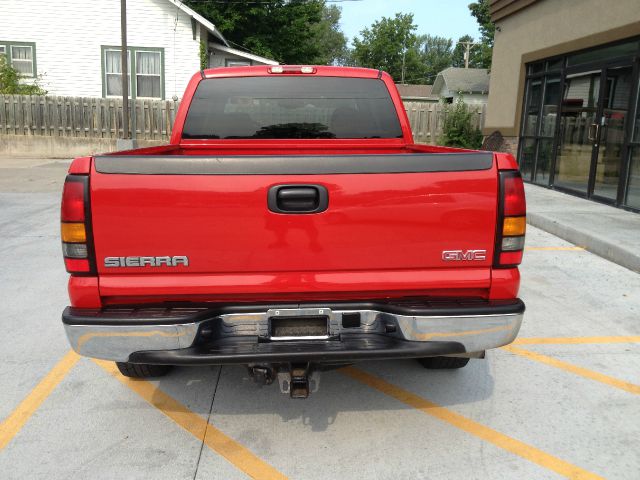 GMC Sierra 1500 2006 photo 1