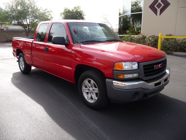 GMC Sierra 1500 2006 photo 2