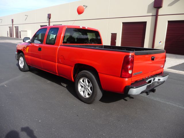 GMC Sierra 1500 2006 photo 3