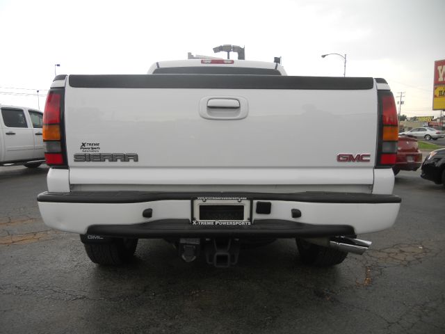 GMC Sierra 1500 SLE Sierra 2WD Pickup Truck