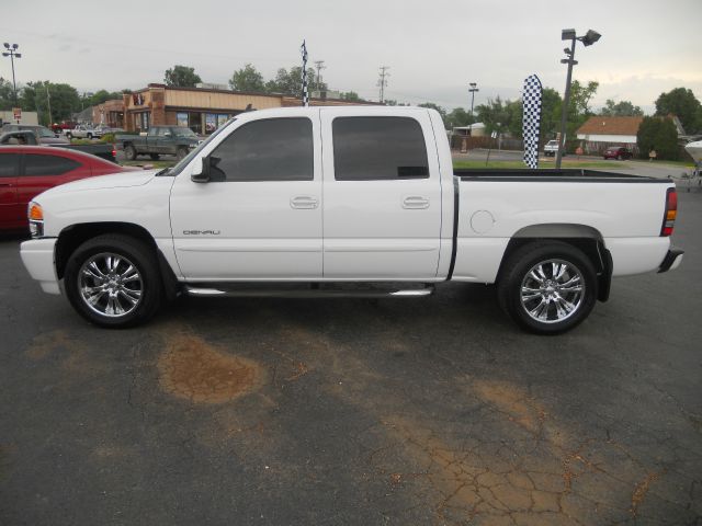 GMC Sierra 1500 2006 photo 2