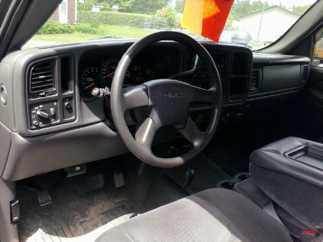 GMC Sierra 1500 2006 photo 2