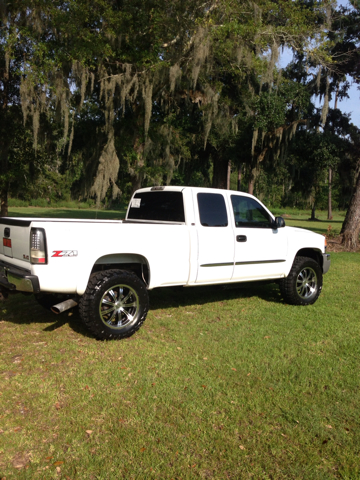 GMC Sierra 1500 250H Premium Sedan 4D Pickup Truck