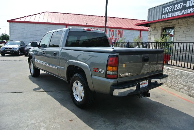 GMC Sierra 1500 2006 photo 2