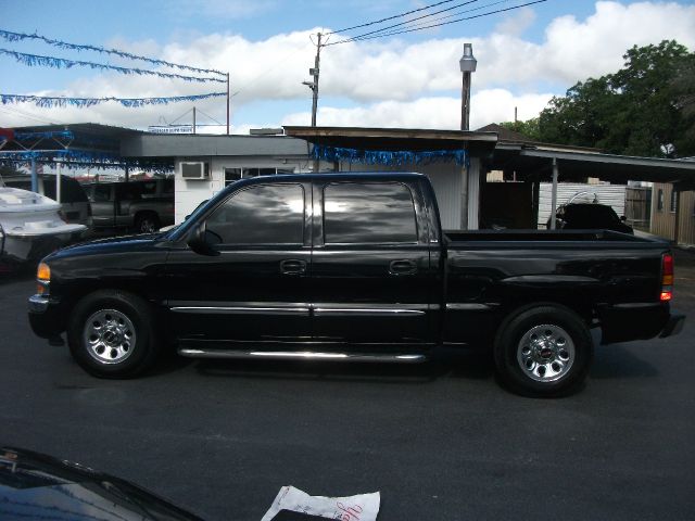 GMC Sierra 1500 2006 photo 18