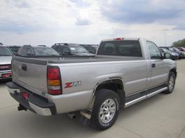 GMC Sierra 1500 2006 photo 3