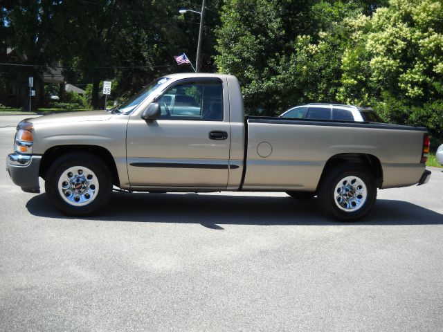 GMC Sierra 1500 2006 photo 2