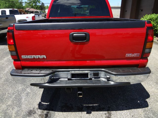 GMC Sierra 1500 2006 photo 14