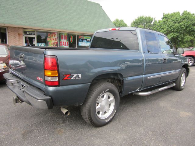 GMC Sierra 1500 2006 photo 2