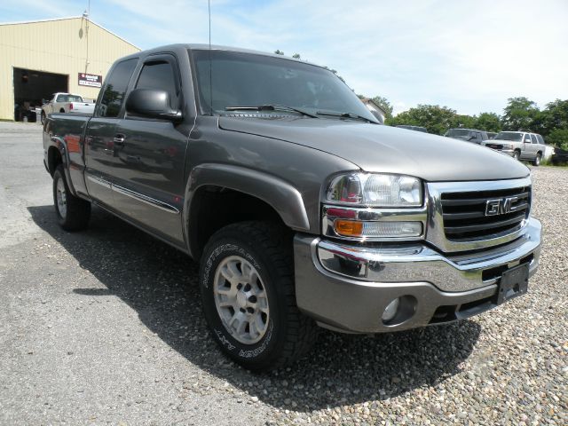 GMC Sierra 1500 2006 photo 2