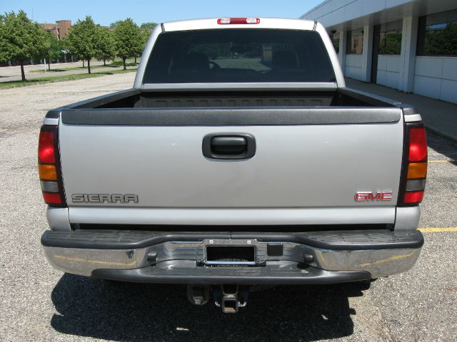 GMC Sierra 1500 SLE Sierra 2WD Pickup Truck