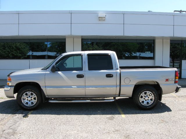 GMC Sierra 1500 2006 photo 2