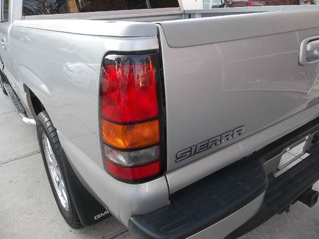 GMC Sierra 1500 2006 photo 19