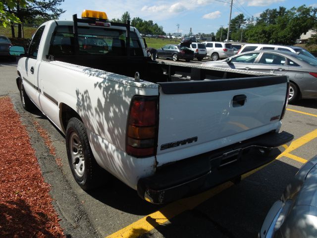 GMC Sierra 1500 2006 photo 3