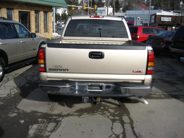 GMC Sierra 1500 2006 photo 2