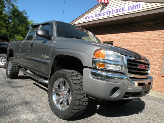 GMC Sierra 1500 2006 photo 2