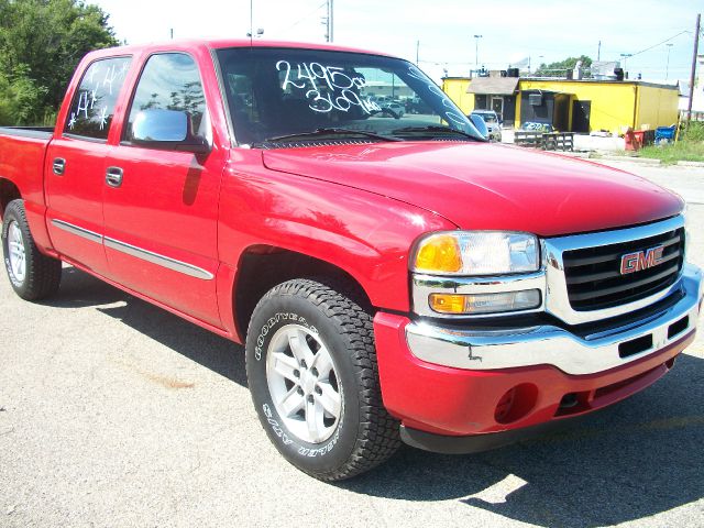 GMC Sierra 1500 4WD Value - 200A Pickup Truck