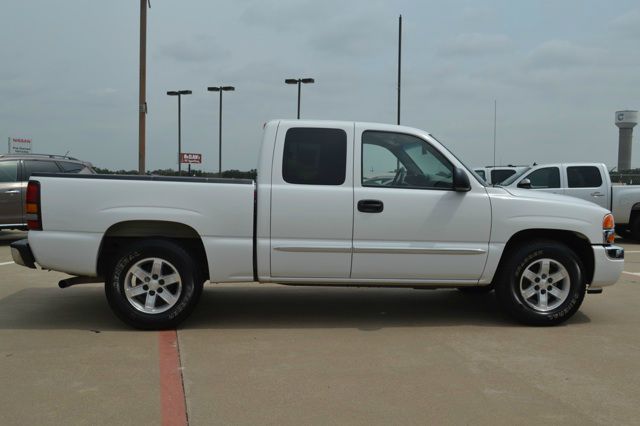 GMC Sierra 1500 2006 photo 2