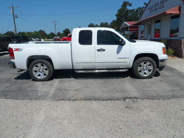 GMC Sierra 1500 3.2 FWD Pickup Truck