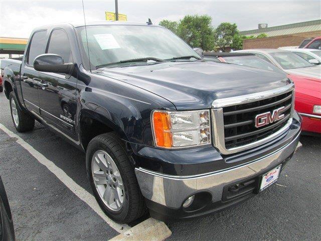 GMC Sierra 1500 CREW CAB SLT Pickup Truck