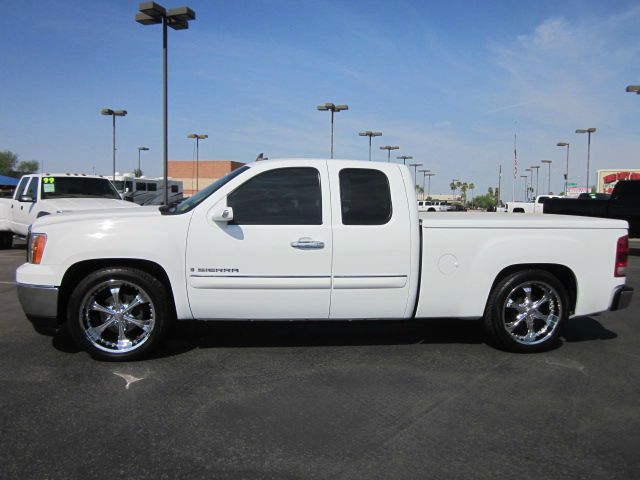 GMC Sierra 1500 2009 photo 2