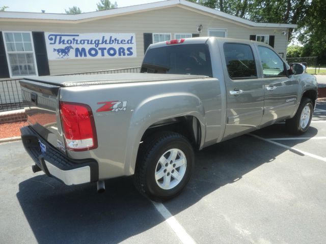 GMC Sierra 1500 LT Leather Cd Tape Pickup Truck