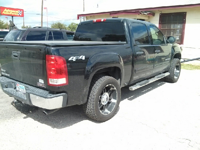 GMC Sierra 1500 2009 photo 2