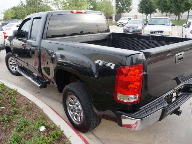 GMC Sierra 1500 2010 photo 1