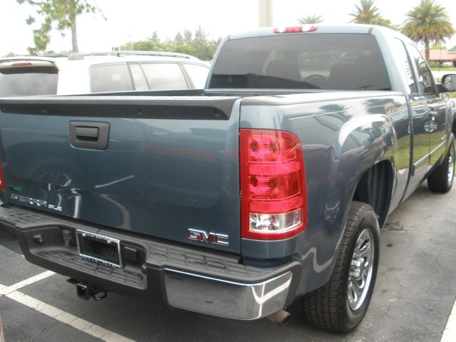 GMC Sierra 1500 2010 photo 1