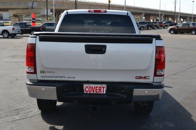 GMC Sierra 1500 2010 photo 2