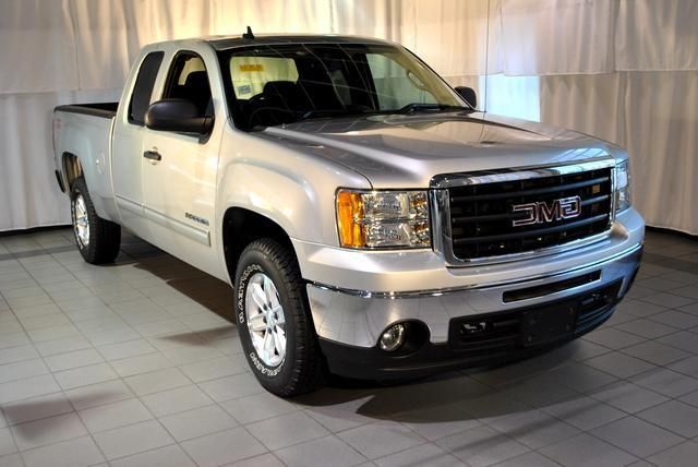 GMC Sierra 1500 2010 photo 2