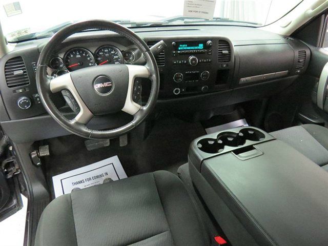 GMC Sierra 1500 2010 photo 11