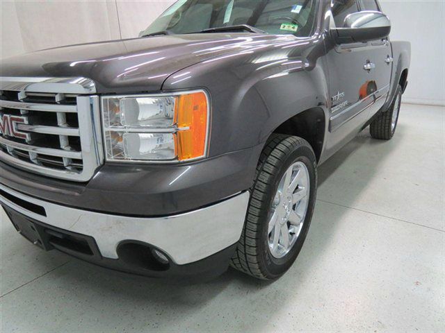 GMC Sierra 1500 2010 photo 9