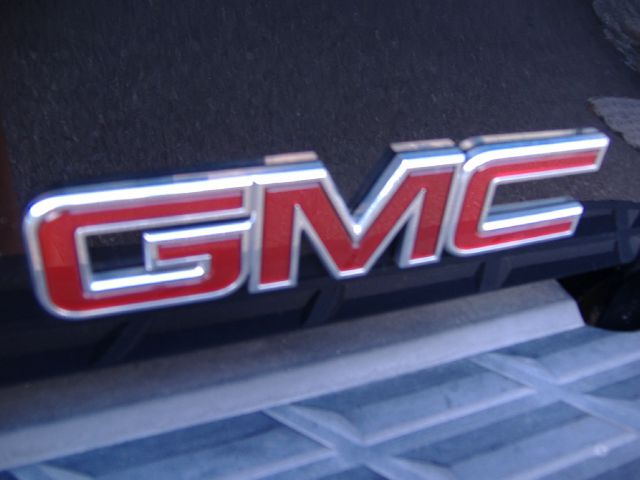 GMC Sierra 1500 WOW OH Wowbig FOOT IN THE House Pickup Truck