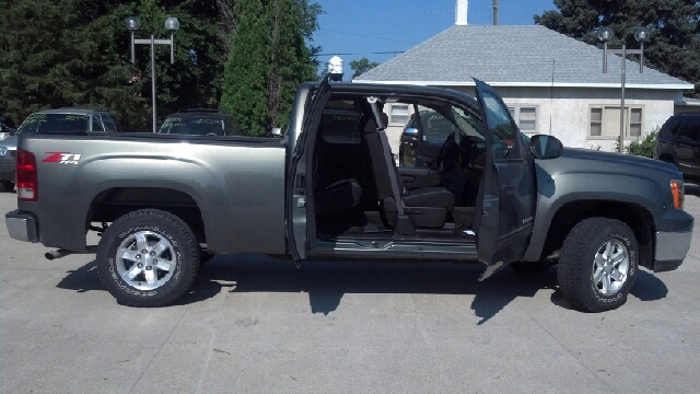 GMC Sierra 1500 2011 photo 1