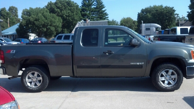 GMC Sierra 1500 2011 photo 2