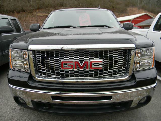 GMC Sierra 1500 SLE Sierra 2WD Pickup Truck