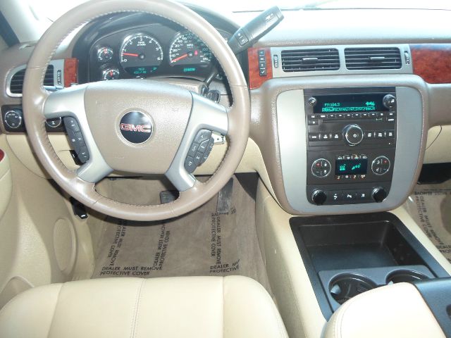 GMC Sierra 1500 2011 photo 11