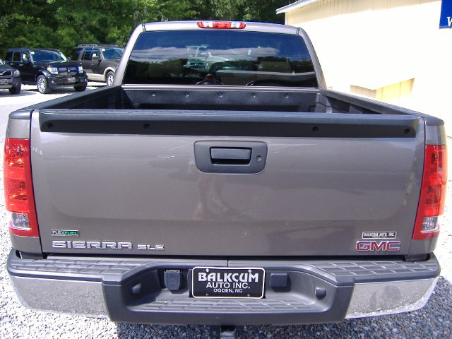 GMC Sierra 1500 2011 photo 2