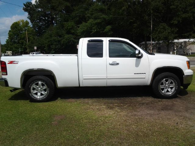 GMC Sierra 1500 2011 photo 2